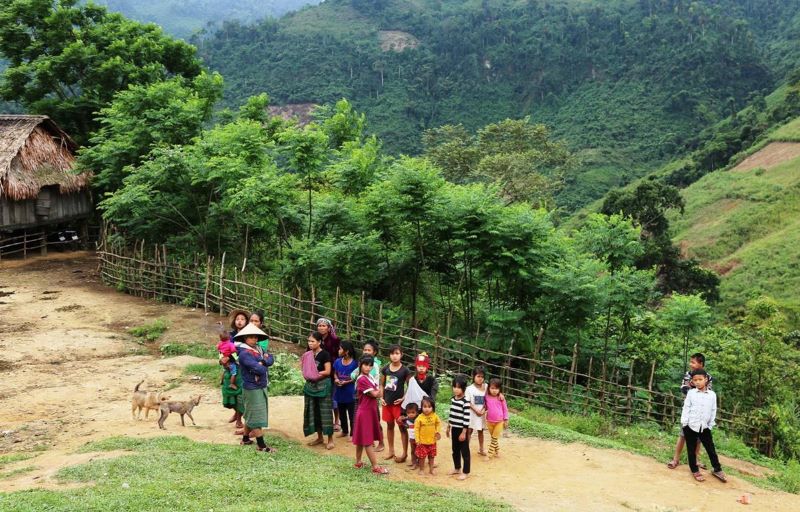 Village traditionnel Chut &agrave; Quảng B&igrave;nh