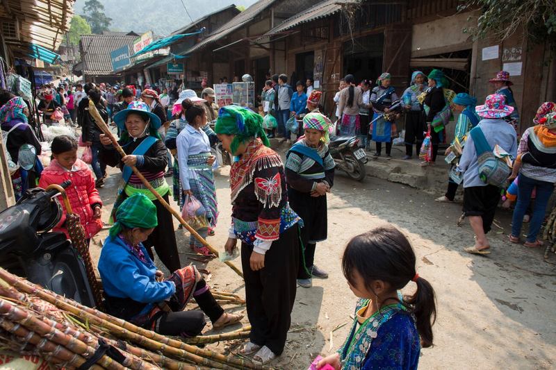 March&eacute; ethnique &agrave; Lao Cai
