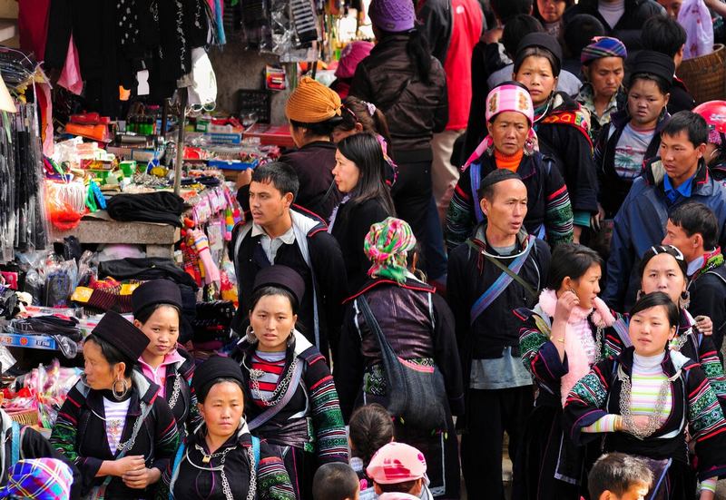 Groupe des Hmong noir &agrave;&nbsp;Sapa